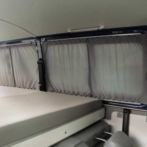 Komplet zaves Carbest z notranjo oblogo za Mercedes Vito od leta 2015 naprej