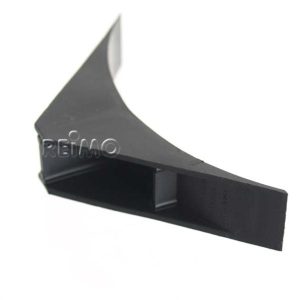 Okenski vogal črni polip