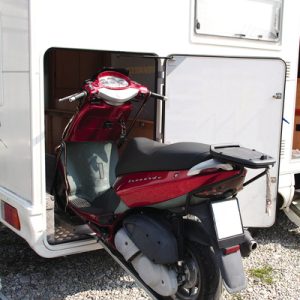 Smart Rail - Električni izvlek za zadnjo garažo