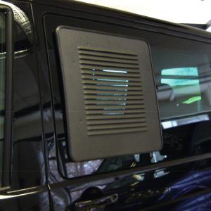 Prezračevalna rešetka za VW T6.1 - Drsno okno desno