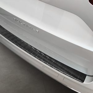 Zaščita odbijača VW7 Multivan od 06/2021 - Mat črna