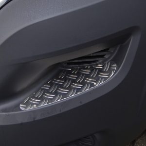 Aluminijasta tekalna plošča za odbijač Fiat Ducato od 2014