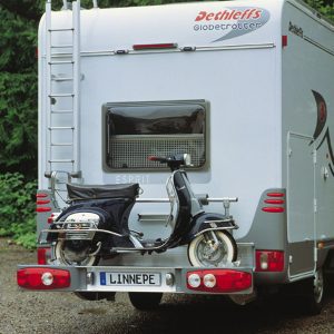 Nosilec za motorno kolo Scout - majhna teža, jasen videz