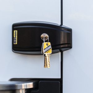 Ključavnica za zadnja vrata in vrata na tečajih, komplet 2