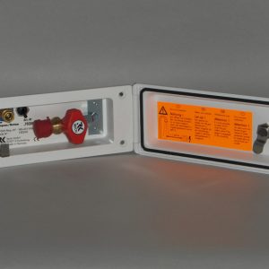 Oskrbovalna loputa Univ. bela,