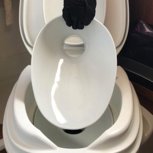 TWUSCH porcelanski vložek za stranišče Thetford C500