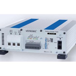 VAC 45-10/25 Trojni polnilec baterij