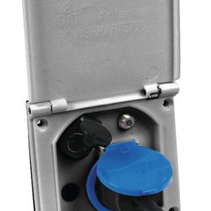 Večnamenska vtičnica Qua.sgr