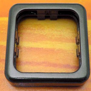 enojni okvir, ozek, temno siv; ohlapen