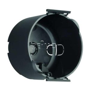 230V vtičnica: zaščitni pokrovček na dotik (vtičnica 1x kabel). Nepakirano, razpakirano blago