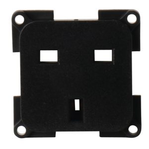 230 UK vtičnica, samopostrežna