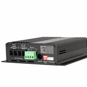 BatteryBooster 12 V / 30 A