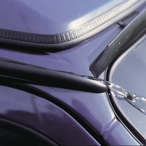 Profil za odtočne žlebove Multi Rail VW T4 z dolgo medosno razdaljo - črn - 3040 mm