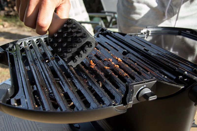 Komplet za čiščenje - 2-delni komplet s krtačo za žar in krpo - slika 4