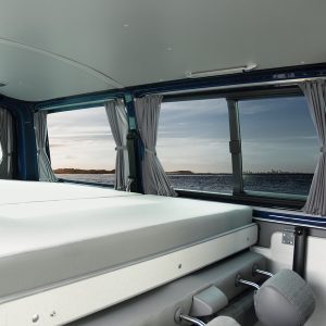 Zatemnitev bivalnega prostora Carbest za dostavna vozila - Nepregledno - Za različne modele vozil