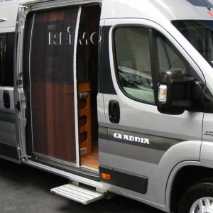 Drsna vrata z mrežo proti mrčesu za MB Sprinter / VW Crafter - različne izvedbe