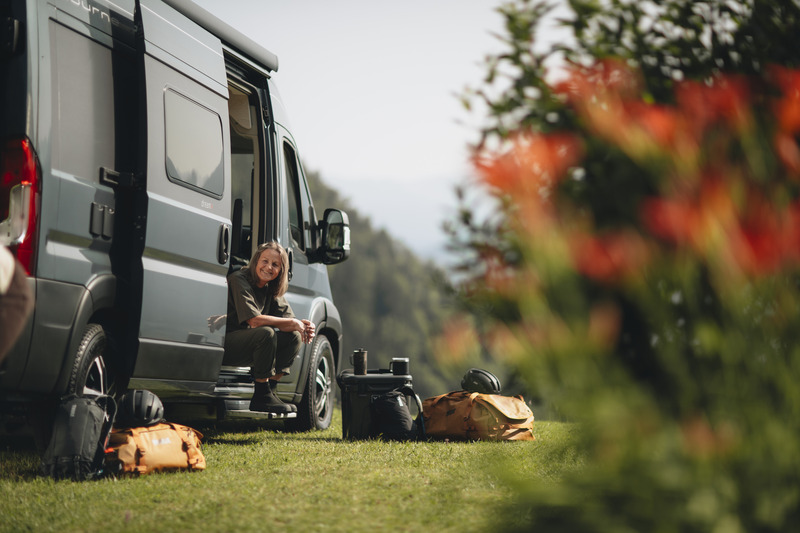 Thule električna stopnica za Ducato, Jumper, Boxer Slide-Out Step G2 - slika 3