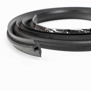 Protizdrsna guma črna Project 2000 korak