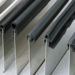 Zaščita robov za vgradnjo oken in izrez za kabino EasyFit T5